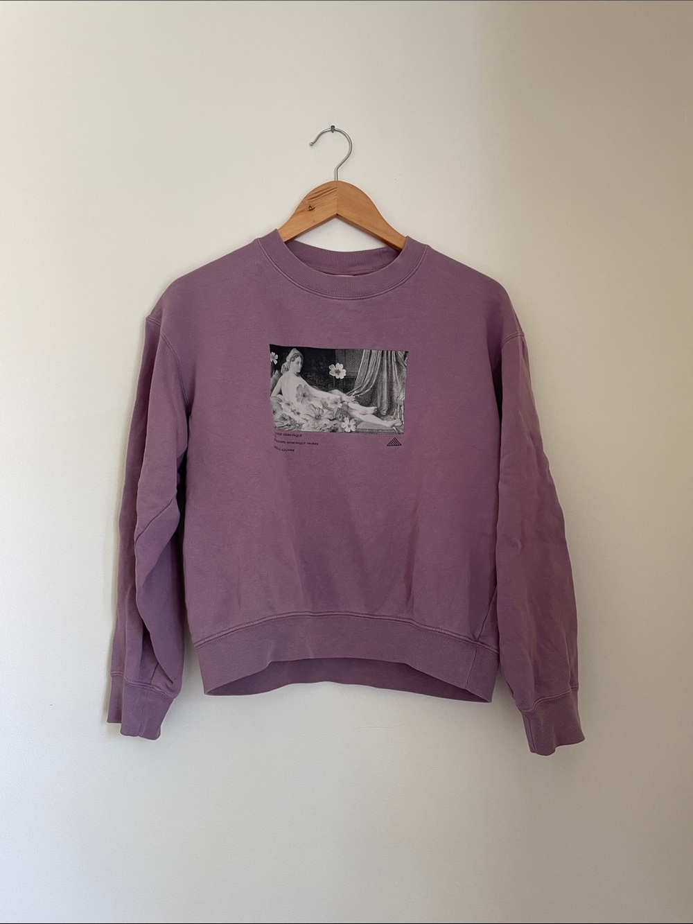Uniqlo Louvre Collection Lilac Graphic Crew Sweatshirt